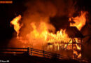 Schweiz: Maiensäss mit Stall in Zernez in Flammen