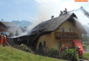 Oö: Carport samt Pkw in Flammen – Feuerwehr rettet Wohnhaus