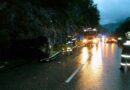 Oö: Pkw-Lenker befreit sich selbst aus umgestürzten Fahrzeug