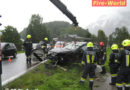 Oö: Verletzte und Trümmerfeld nach Verkehrsunfall
