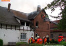Deutschland: Doppelhaushälfte in Hehlen in Brand geraten