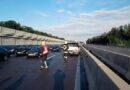 Nö: Mehrere Fahrzeugbergungen nach Unfällen auf der A22