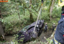 Oö: Auto in Fraham von B 134 in Bach geschleudert (+Video)