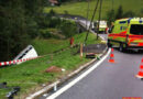 Schweiz: Unfall mit Kleinbus fordert 17 Verletzte