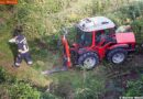 NÖ: Traktorbergung in den Kremser Weinbergen