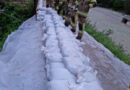 Oö: Feuerwehren errichteten in Pfandl Hochwasserschutz aus 2.500 Sandsäcken
