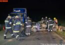 Oö: Feuerwehr befreit eingeklemmte Frau aus Pkw
