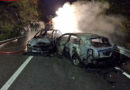Schweiz: Autos brennen nach Zusammenstoß: 21-Jähriger getötet