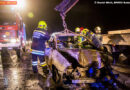 Nö: Zwei Autos auf der A2, der Südautobahn, in Vollbrand