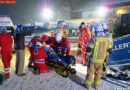 T: Urlauberfahrzeug prallt gegen eine Lokomotive