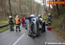 Oö: 17-jähriger bei Verkehrsunfall im Fahrzeug eingeklemmt