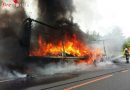 Nö: Sattelauflieger auf der A21 lichterloh in Flammen (+Anfahrts- und Einsatzvideo)