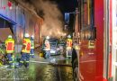 Deutschland: Fahrzeugbrand in Althengstett schlägt auf Gebäude über