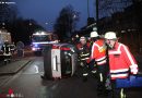 Bayern: Zwei im Pkw Eingeschlossene bei Verkehrsunfall vor der Augsburger Berufsfeuerwehr