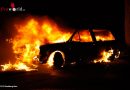 Deutschland: VW Polo in Bedburg-Hau in Vollbrand