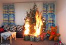 D: Weihnachtsbilanz 2020 der Feuerwehr Düsseldorf → vier Feuerwehreinsätze durch brennende Weihnachtsgestecke / Tannenbäume