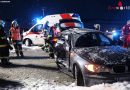 Oö: Verkehrsunfall mit Personenrettung in Buchkirchen, Kind verletzt