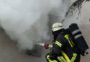 Deutschland: Schaumeinsatz bei Kellerbrand in Mehrfamilienhaus in Detmold