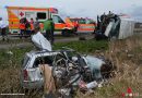 Deutschland. Drei teils schwer Verletzte bei schwerer Kollision auf der L 125 bei Dollern
