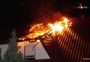Deutschland: Dachstuhlbrand → schnelles Eingreifen der Feuerwehr verhindert Übergreifen auf gesamtes Einfamilienhaus