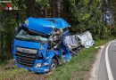 Oö: Schwerer Lkw-Unfall in Eggelsberg → verlorener Auflieger kollidiert mit anderem Laster