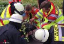 Deutschland: Bub klemmte in Reifenschaukel fest → Unverletzt durch die Feuerwehr befreit