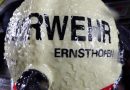 Nö: Eisregen in Ernsthofen → Lkw in Straßengraben drohte umzustürzen