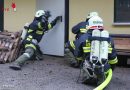 Oö: Frühjahrsübung 2016 in Esternberg: Brand und Personenrettung in Autowerkstatt