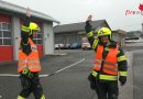 Oö:  Drei Garstener Feuerwehrmitglieder absolvierten die Verkehrsreglerausbildung