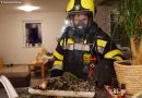 Stmk: Batteriebetriebene LED–Lichterkette setzte Adventgesteck in Brand