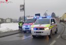 Stmk: Autolenker nach Kollision mit Lkw in Gössendorf von Feuerwehr befreit