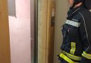 Stmk: Zwei Buben aus Lift befreit → Feuerwehrmann erleidet tiefe Schnittwunde an Hand