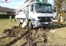 Nö: Feststeckende Betonpumpe in Großweikersdorf von Feuerwehr geborgen