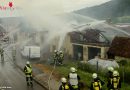 Deutschland: Brand zweier nebeneinanderstehender Wohnhäuser in Haiterbach