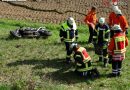 Deutschland: Motorradfahrer nach Unfall über Böschung gestürzt und schwer verletzt