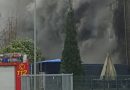 Deutschland: Großbrand in Hattingen: Teile einer Gewerbehalle standen in Vollbrand