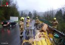 Oö: Sturmböen sorgten für Feuerwehreinsatz auf Baustelle auf der B 145 & umgestürzter Baum