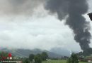 Tirol: Stallgroßbrand in St. Johann von drei Feuerwehren bekämpft