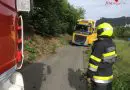 Stmk: Seilwinden-Bergung eines durch Navi fehlgeleiteten Lkw in Judenburg