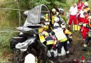 Vbg: Personenrettung nach Autosturz in den Güllbach in Koblach