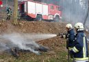 Nö: Mehrere Brandstellen bei Böschungsbrand in Krumbach