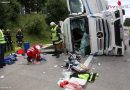 Oö: Sattelschlepper auf der Westautobahn bei Laakirchen umgestürzt