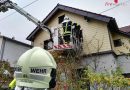 Oö: Assistenz-Einsatz für das Rote Kreuz mit Hubrettungsgerät in Laakirchen