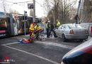 Oö: Vier Verletzte bei Unfall zwischen Straßenbahn und Pkw in Linz-Auwiesen