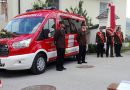 Stmk: Feuerwehr Lorenzen segnet neuen Mannschaftstransporter