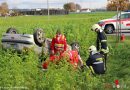 Oö: Autoüberschlag in ein Feld in Mauthausen