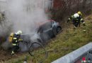 Oö: Pkw beginnt nach Unfall bei Meggenhofen zu brennen