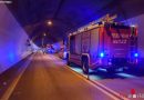 Oö: Aufräumarbeiten nach Verkehrsunfall auf der A9 im Tunnel Kienberg