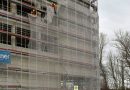 Bayern: Böiger Wind reißt Baugerüst aus Veankerung