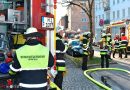 Bayern: BF München → Frau rettet sich bei Brand, Todesopfer bei Brand und Container-Vollbrand auf Balkon